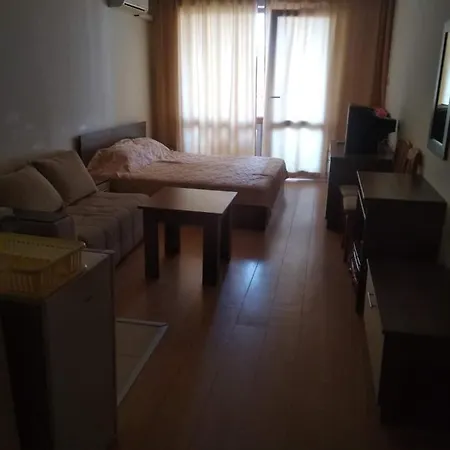 Nessebur, South Beach, Private Studio, Larisa Apartment *